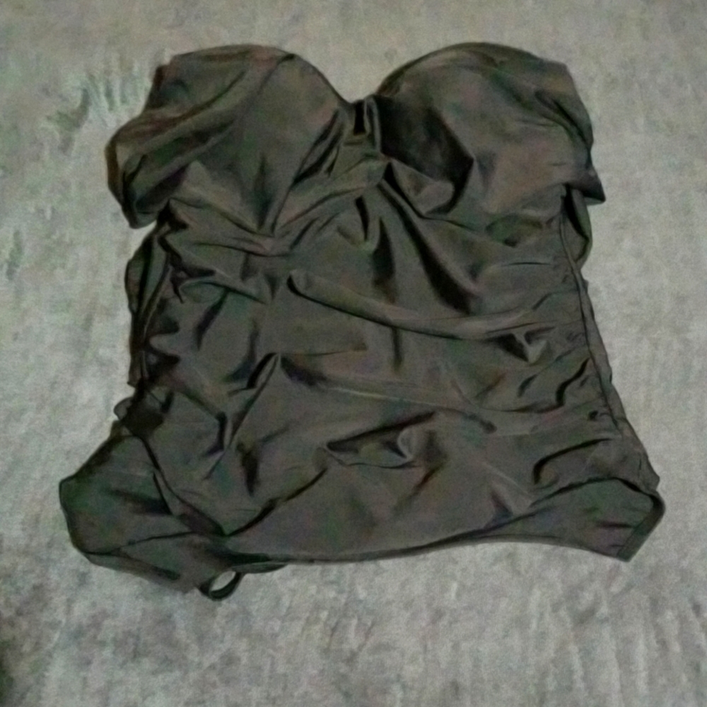 Swim suit top